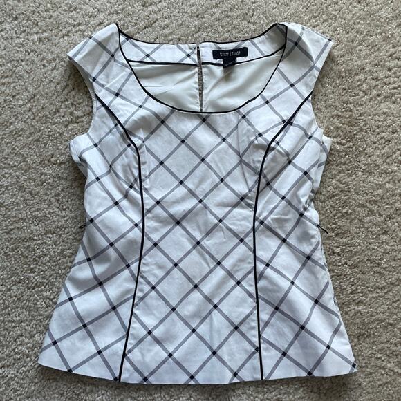 White House Black Market Tops - Sleeveless Black & White Top Size 2 WHBM